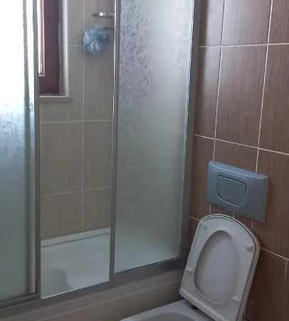 Gueler מלון 3*